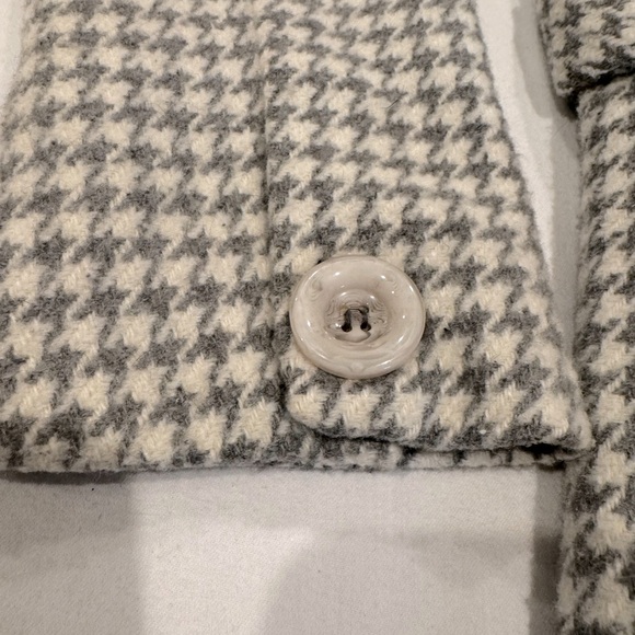 METROPARK  Houndstooth Gray and White Check Coat - Picture 4 of 8